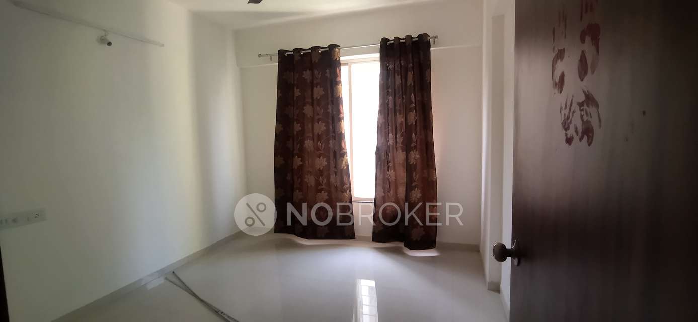 2 BHK Flat In Ravinanda Trinity for Rent  In Wagholi