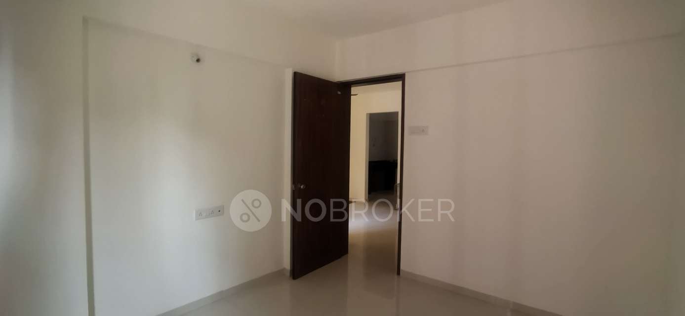 2 BHK Flat In Ravinanda Trinity for Rent  In Wagholi