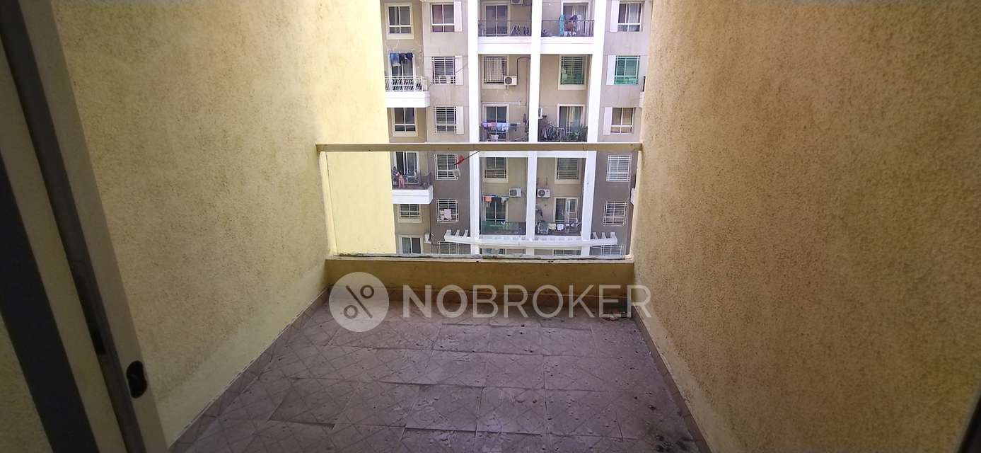 2 BHK Flat In Ravinanda Trinity for Rent  In Wagholi