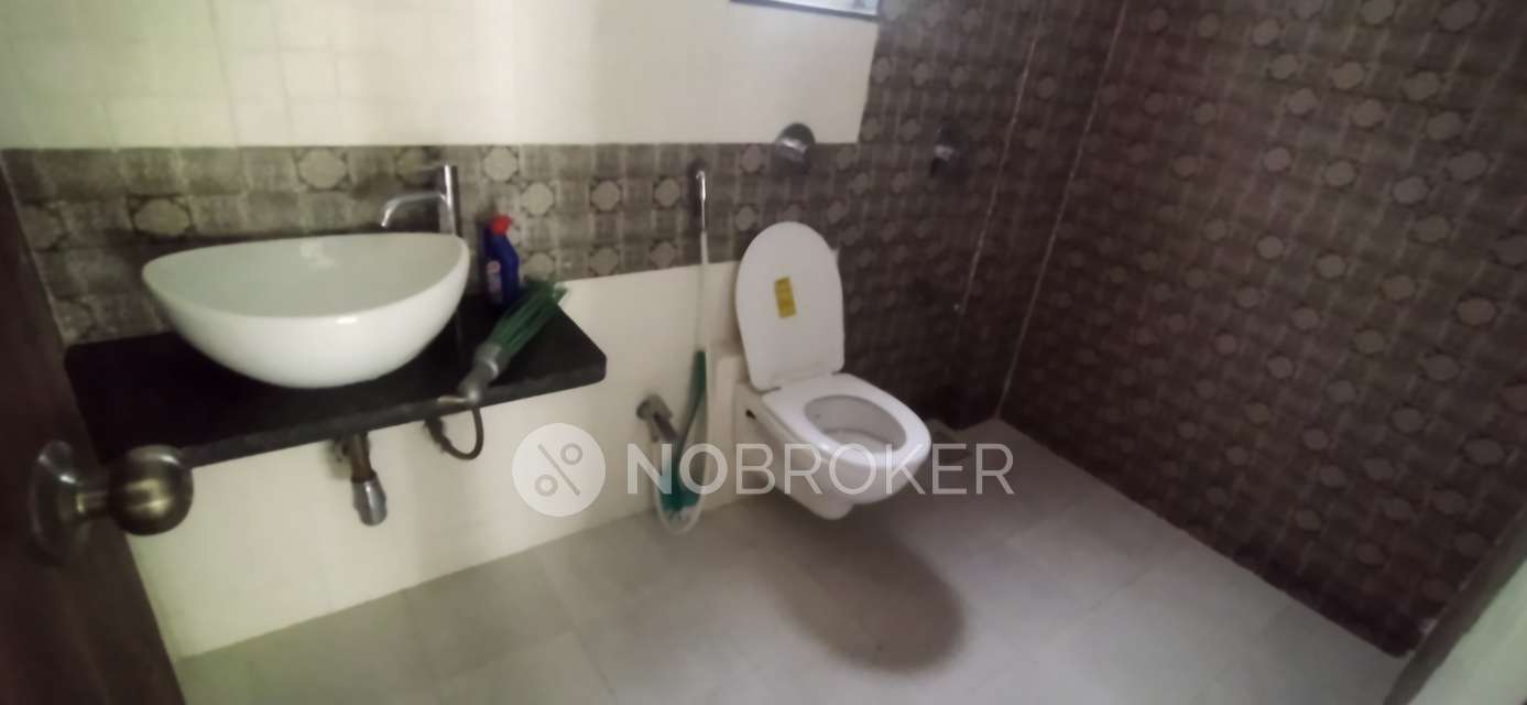 2 BHK Flat In Ravinanda Trinity for Rent  In Wagholi