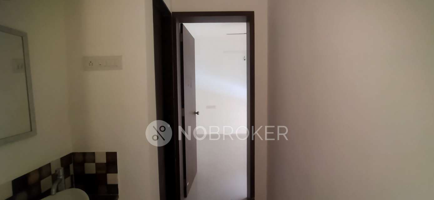 2 BHK Flat In Ravinanda Trinity for Rent  In Wagholi