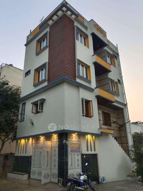 4 BHK Flat In Standalone  Building  For Sale  In Banashankari