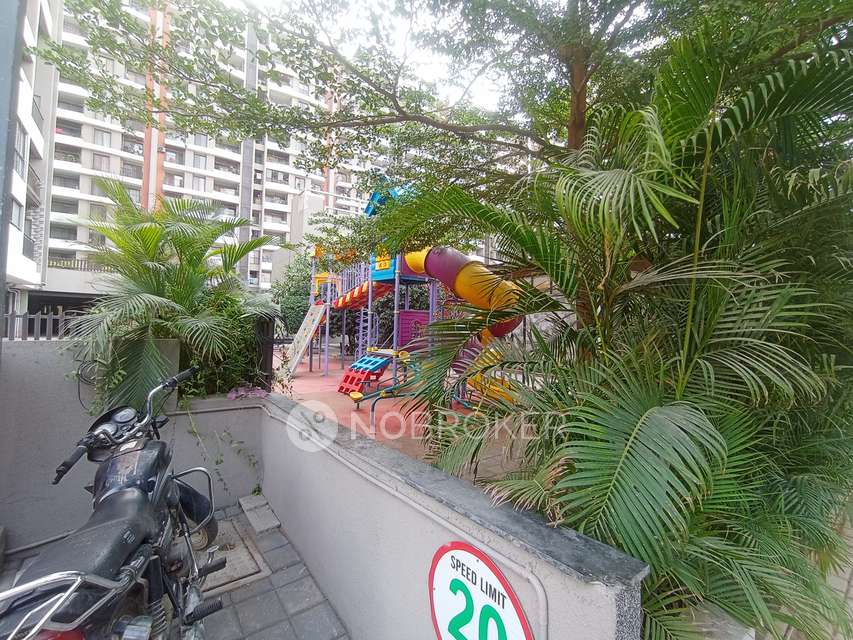 3 BHK Flat In Mantra Montana For Sale  In Dhanori