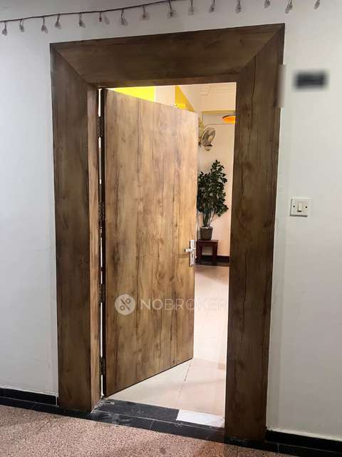 Office Space in Indirapuram, Ghaziabad for sale 