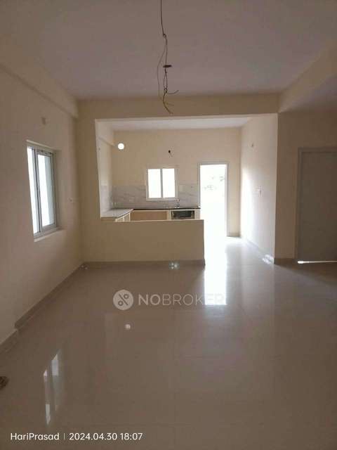 2 BHK Flat In Sterling Silver Heights For Sale  In Mallepally