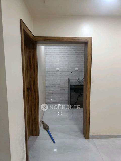 4 BHK Flat For Sale  In Charholi Phata