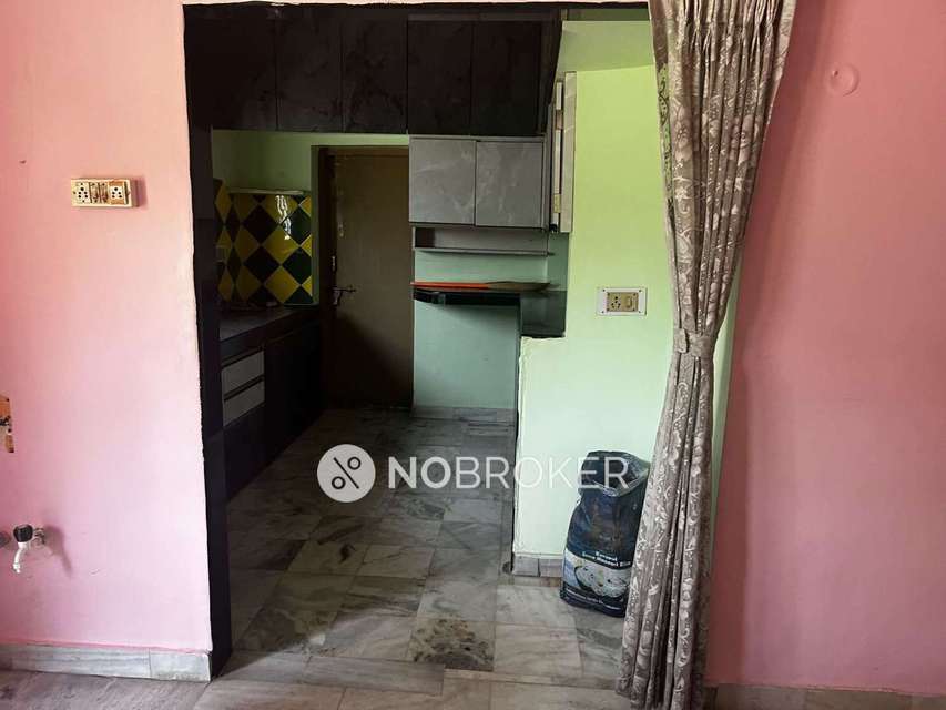 4+ BHK Flat In Pearls Palace  For Sale  In Gun Foundry, Basheer Bagh