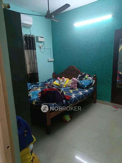 2 BHK Flat In Swarnam Appartment  For Sale  In Poonamallee