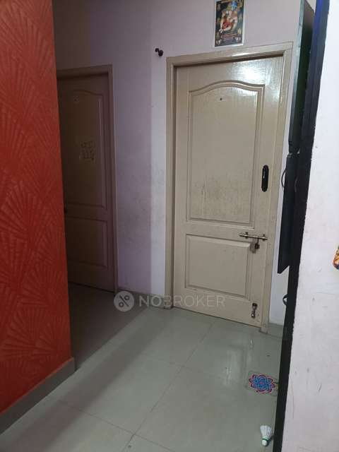 2 BHK Flat In Swarnam Appartment  For Sale  In Poonamallee