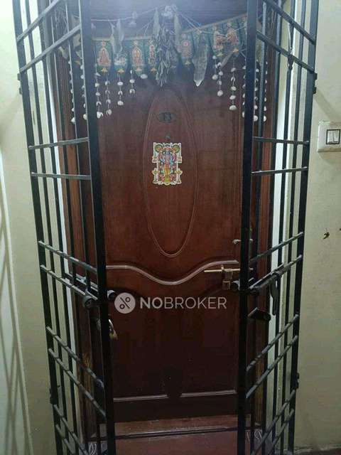 2 BHK Flat In Swarnam Appartment  For Sale  In Poonamallee