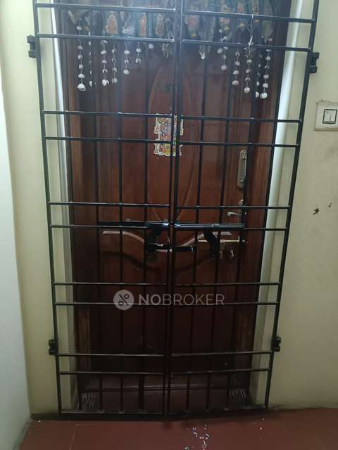 2 BHK Flat In Swarnam Appartment  For Sale  In Poonamallee