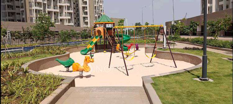 2 BHK Flat In Purva Silversand, Near Godrej Infinity for Rent  In Purva Silversand