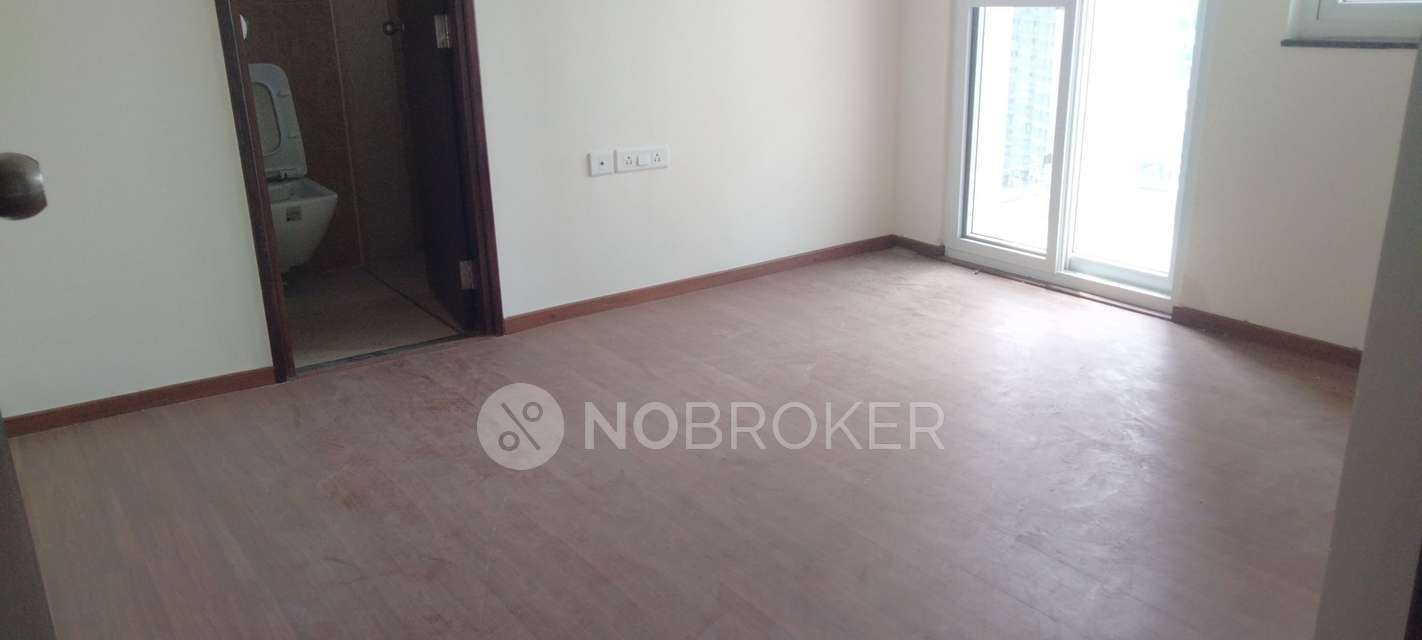 2 BHK Flat In Purva Silversand, Near Godrej Infinity for Rent  In Purva Silversand