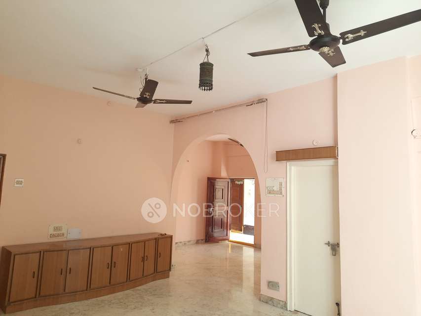 3 BHK Flat In Sai Vishnu Apartment For Sale  In Domalguda