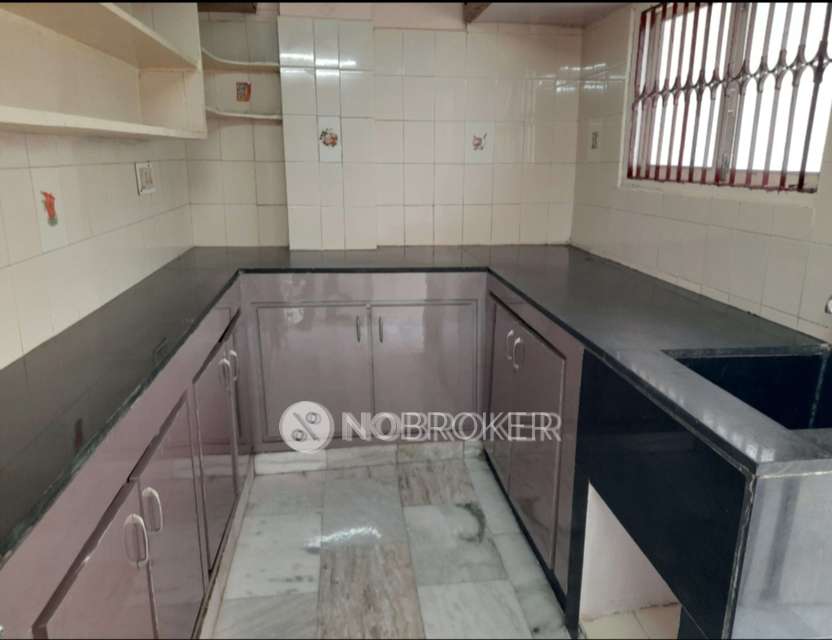 3 BHK Flat In Sai Vishnu Apartment For Sale  In Domalguda