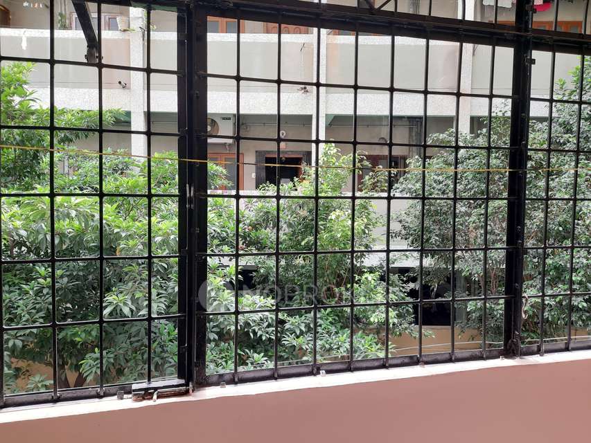 3 BHK Flat In Sai Vishnu Apartment For Sale  In Domalguda