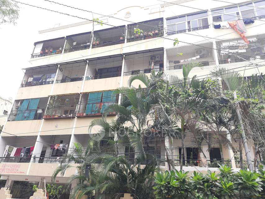 3 BHK Flat In Sai Vishnu Apartment For Sale  In Domalguda