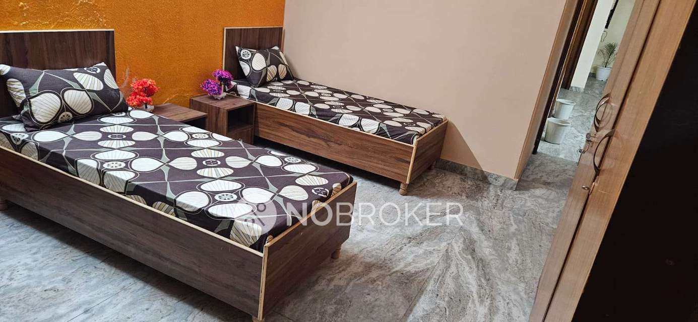 PG for Girls in Sector 14