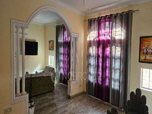 PG for Girls in Sector 14