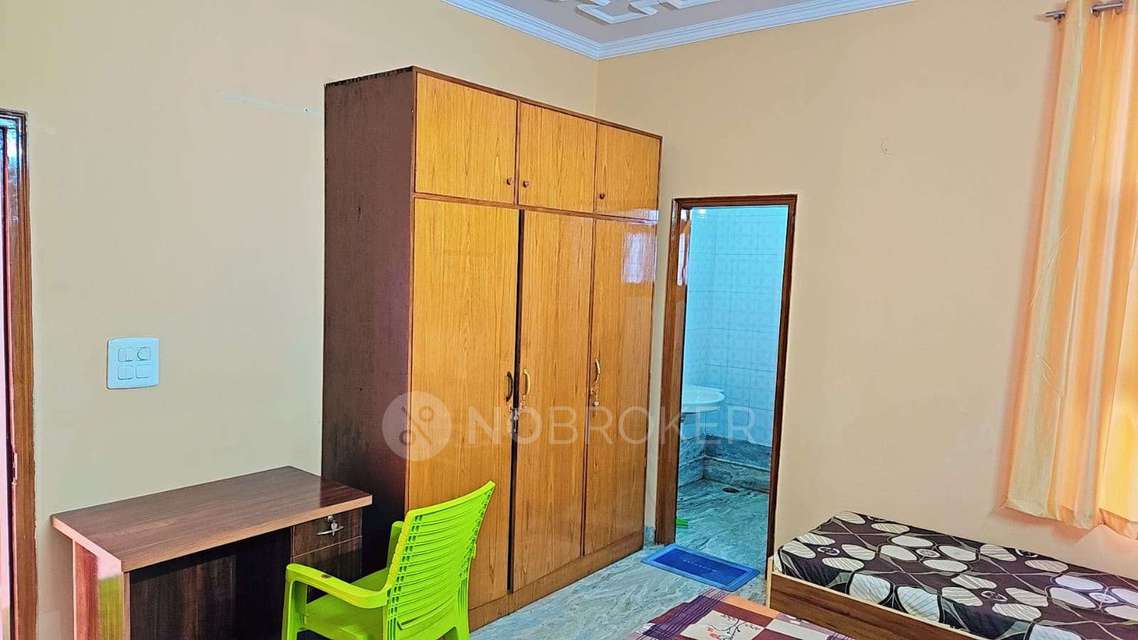 PG for Girls in Sector 14