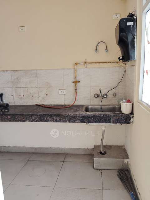 2 BHK Flat In  Ajnara Le Garden  For Sale  In  Sector 16b