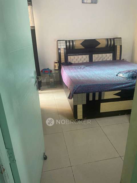 2 BHK Flat In  Ajnara Le Garden  For Sale  In  Sector 16b