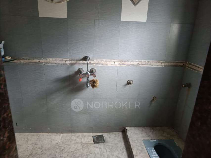 2 BHK Flat In White House Society for Rent  In Yerawada