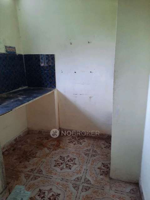 2 BHK Flat In Srinivasa Avenue , Sona Buildings For Sale  In V27q+642, M R Nagar, Tamil Nadu 603202, India