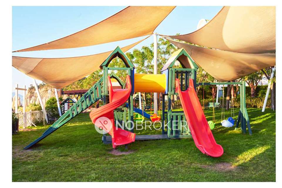 2 BHK Flat In Silver Bay Transcon For Sale  In Bandra West