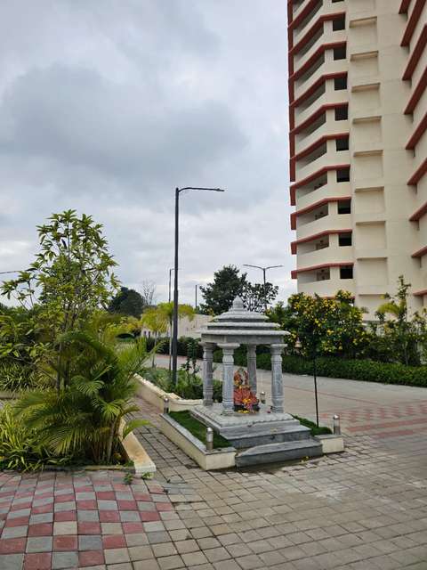 1 RK Flat In Pashmina Brookwoods For Sale  In Old Madras Road