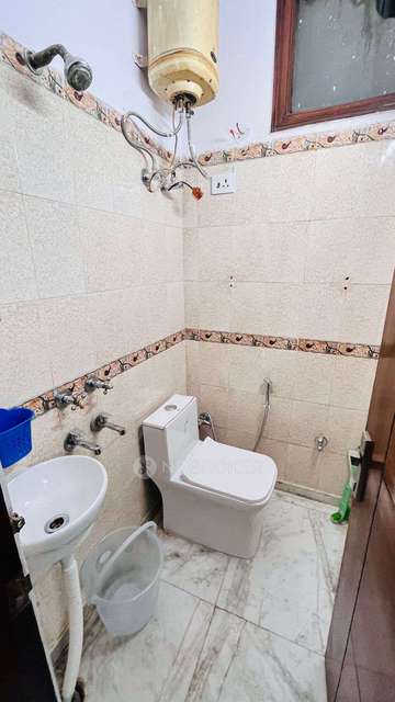 PG for Boys in Govind Puri