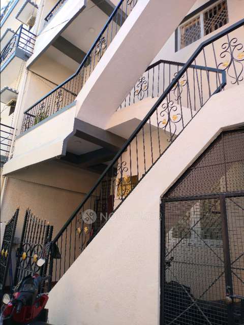 1 BHK Flat In Standalone  Building  for Rent  In Lakkasandra