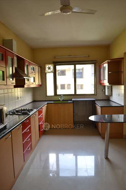 4+ BHK Flat In Madhuban Skylon Towers, Sangamvadi for Rent  In Sangamvadi