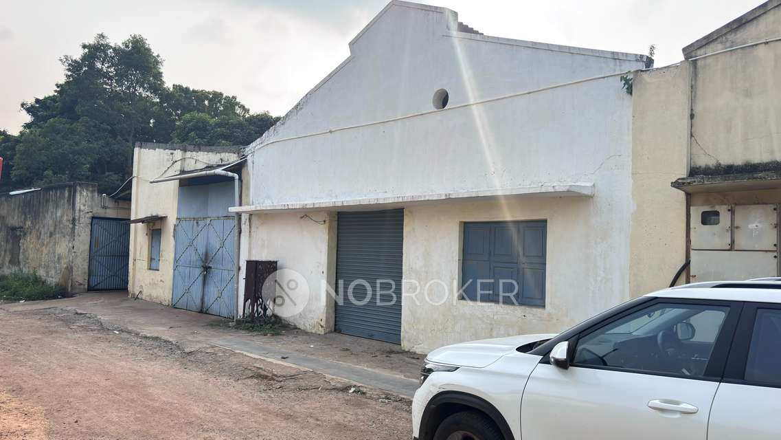 Godown/Warehouse in Kodungaiyur, Chennai for Rent 