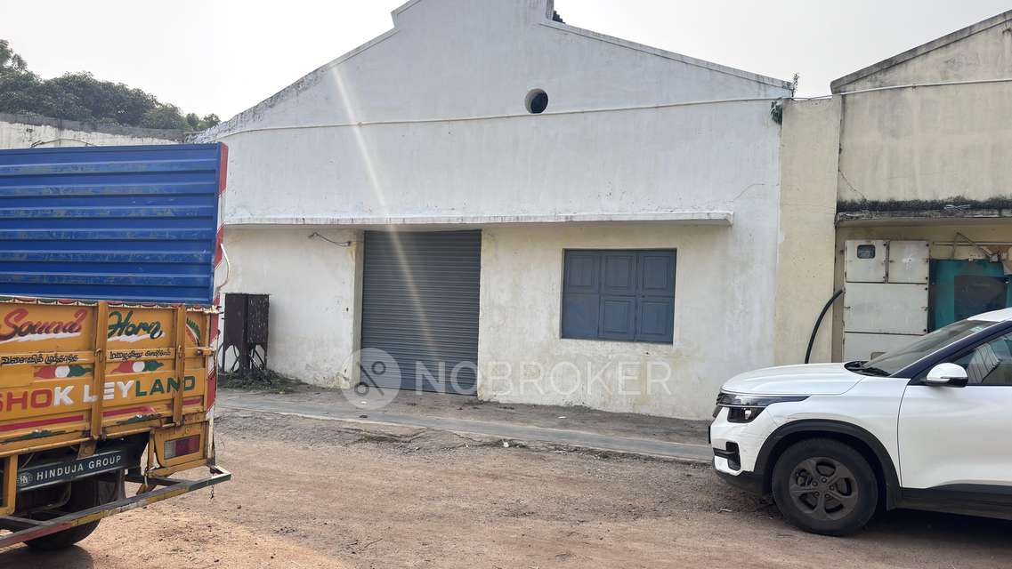 Godown/Warehouse in Kodungaiyur, Chennai for Rent 