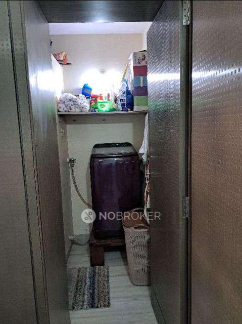 2 BHK Flat In Silver  For Sale  In Santacruz East