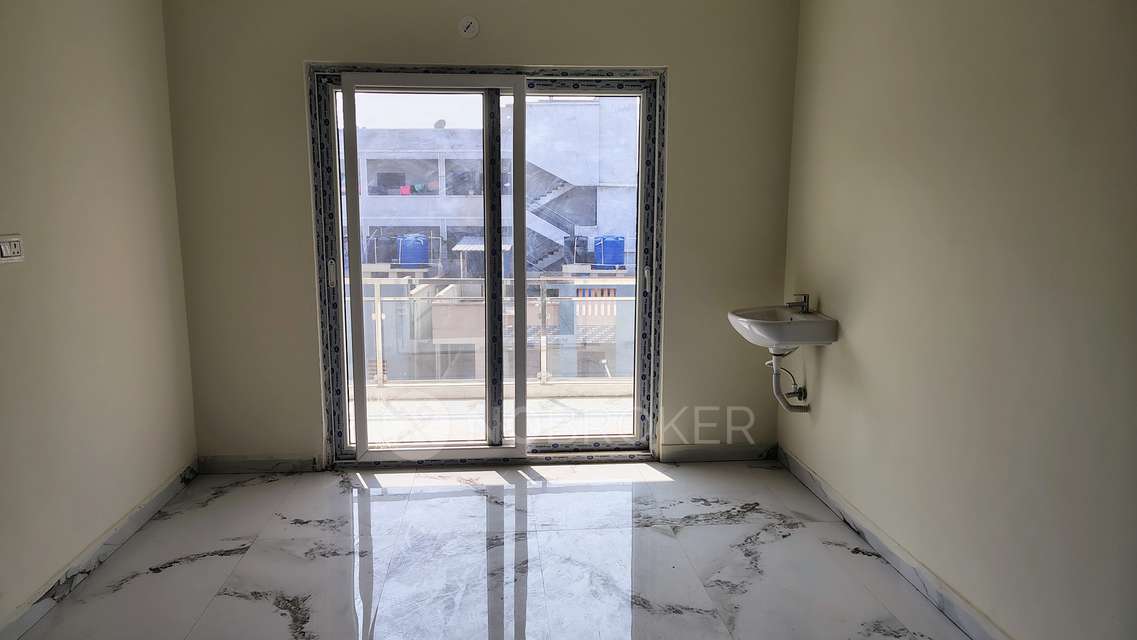 3 BHK Flat In Rk Constructions For Sale  In Gayatri Nagar