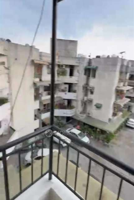 3 BHK Flat In Ganga Triveni Apartment For Sale  In Rohini 