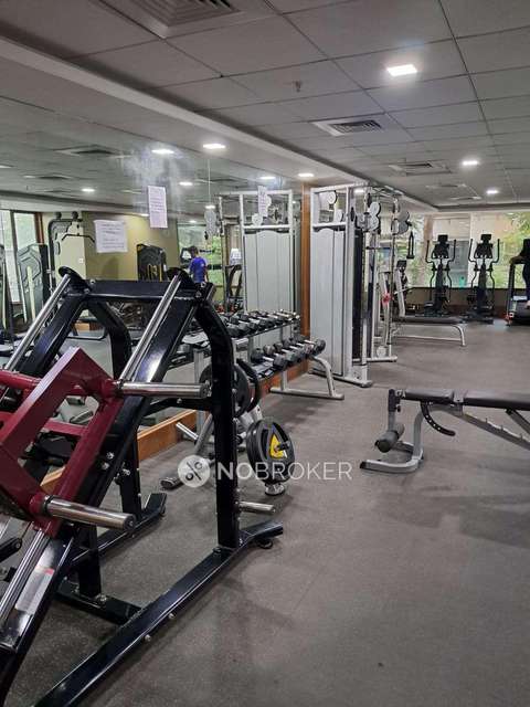 2 BHK Flat In Triumph Siddhivinayak For Sale  In Borivali East