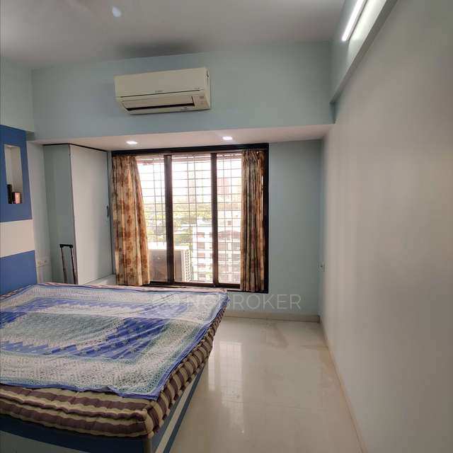 2 BHK Flat In Shraddha Chs For Sale  In Goregaon West