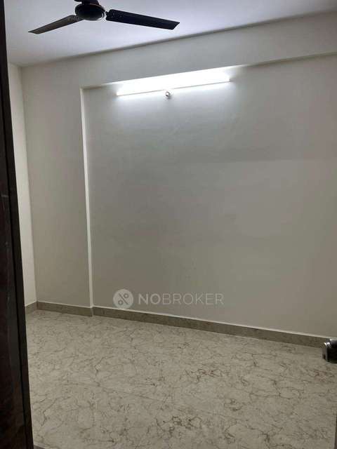 1 BHK Flat In Standadalone Building for Rent  In Bommanahalli