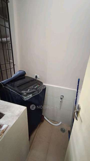 PG for Boys in Siruseri