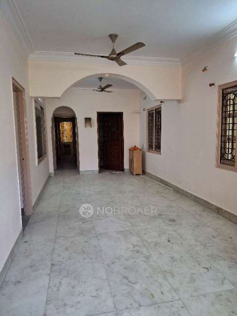 3 BHK Flat for Rent  In Malleshwaram