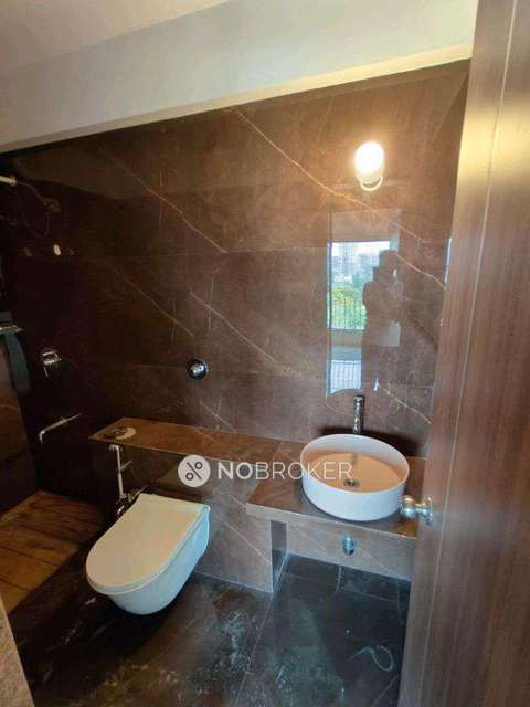 2 BHK Flat In Triumph Siddhivinayak For Sale  In Borivali East 