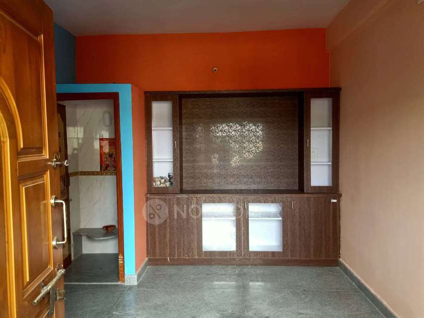 2 BHK Flat In Lalitha House for Rent  In Singapura