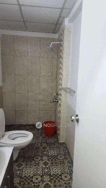 2 BHK Flat In Jaypee Kosmos For Sale  In Sector 134