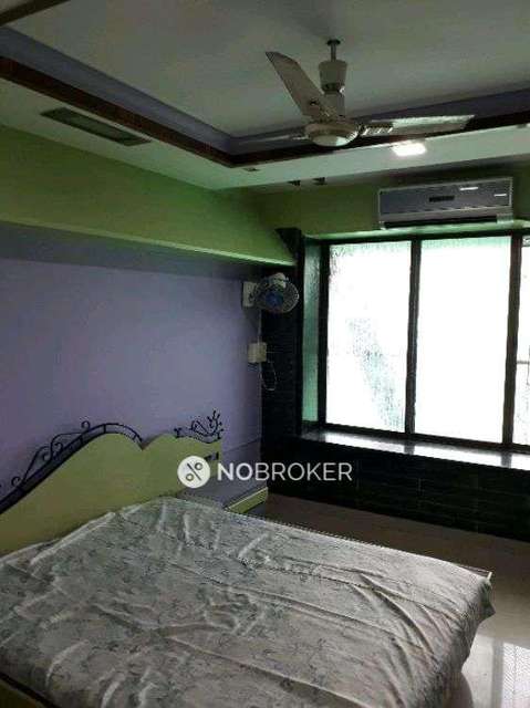 1 BHK Flat In Silver Tower For Sale  In  Malad East