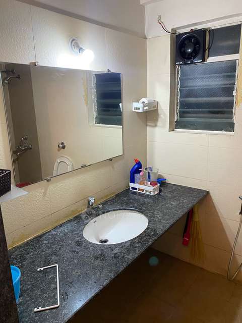 2 BHK Flat In Arista Building B for Rent  In Vithalwadi