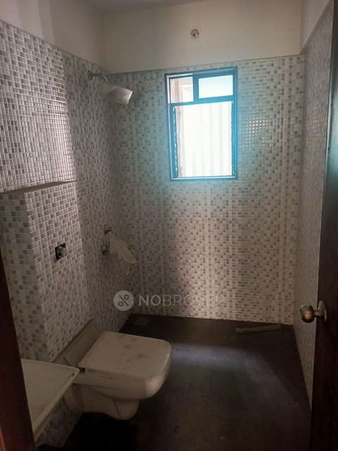 2 BHK Flat In Venus Heights For Sale  In Chembur East