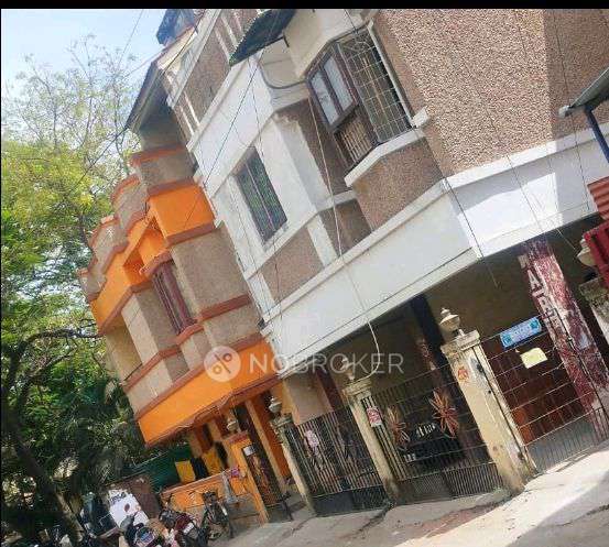 2 BHK Flat In Vigneshwara For Sale  In Arumbakkam